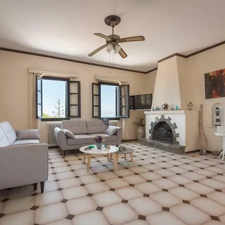 Villa Evion Naxos City